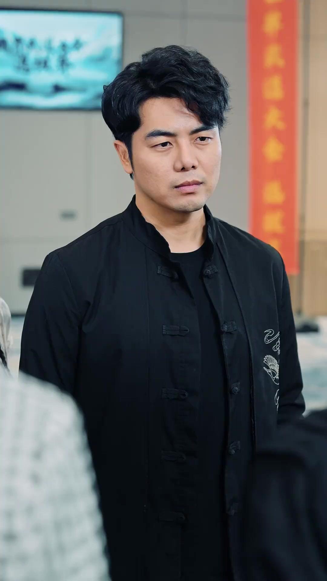 (Dubbed)The Janitor's Mighty Fist