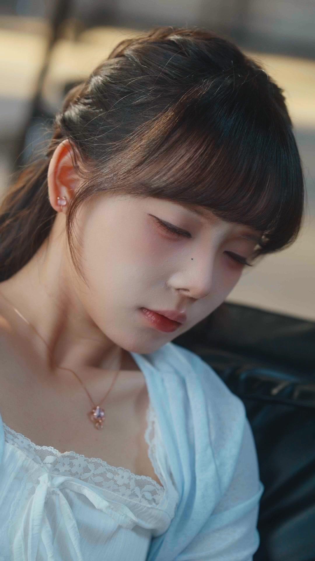 Sua Gatinha Virou Sua Namorada