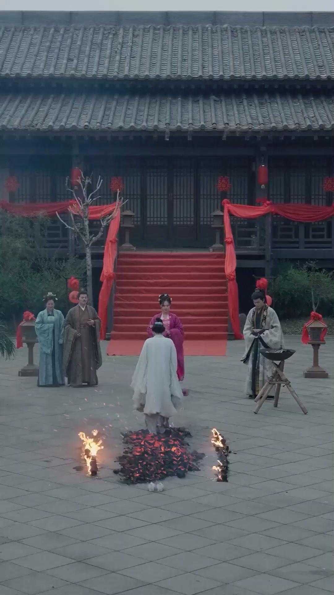 (Dubbing) Tempat Kembali Sang Raja