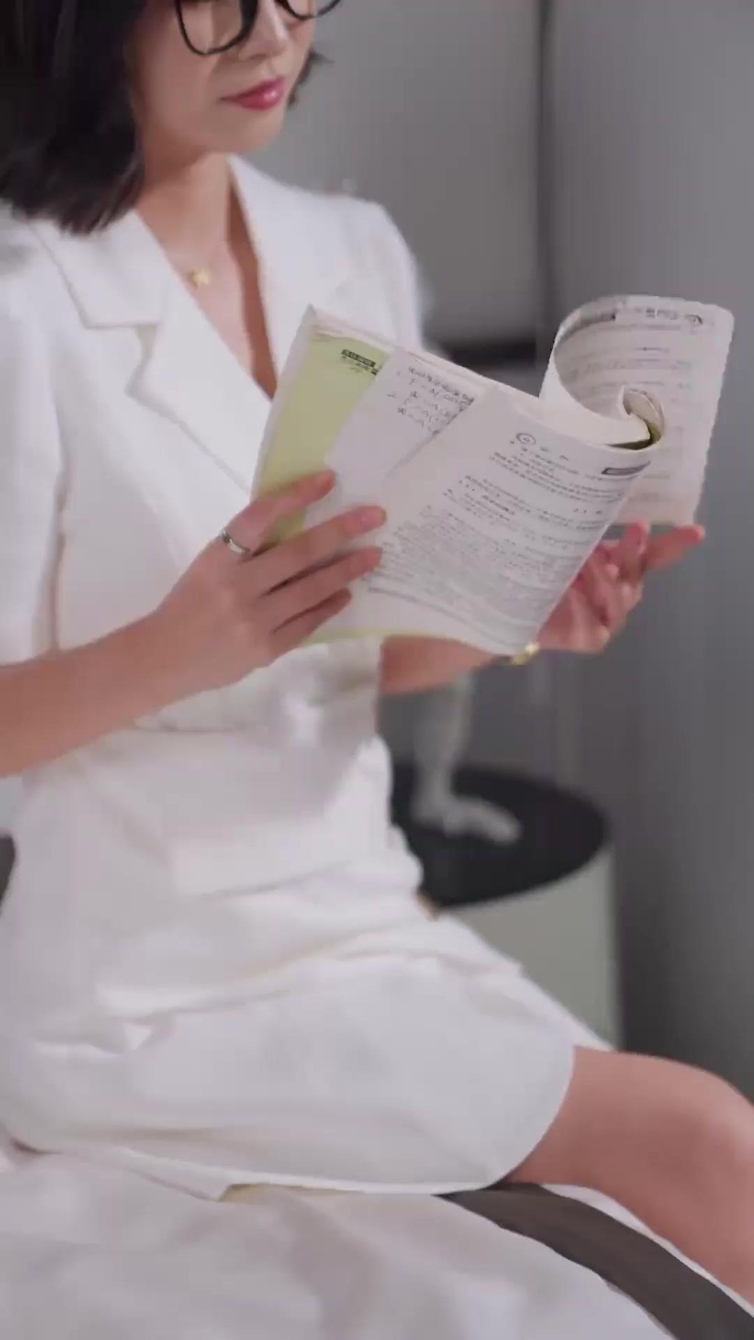 (Sulih suara) Ganti Ayah, Ubah Nasib