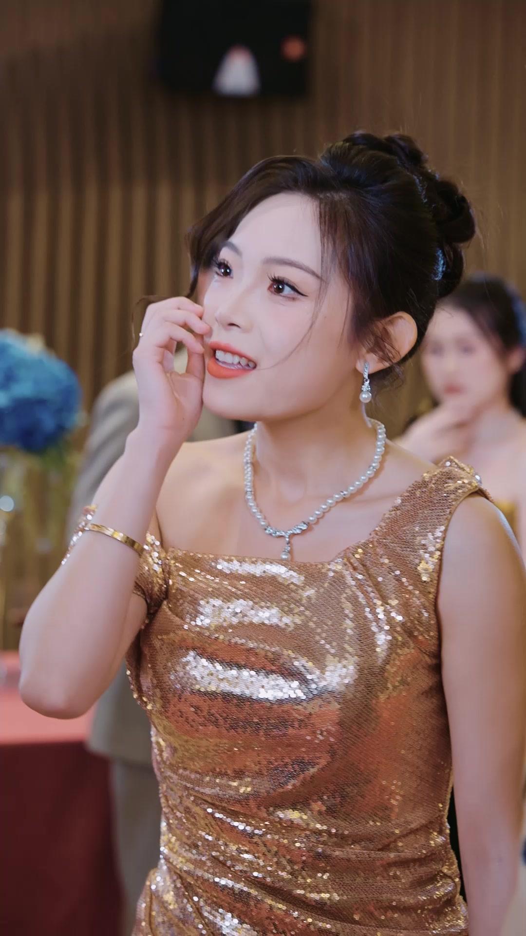 Suami Pengkhianat, Istri Bangkit