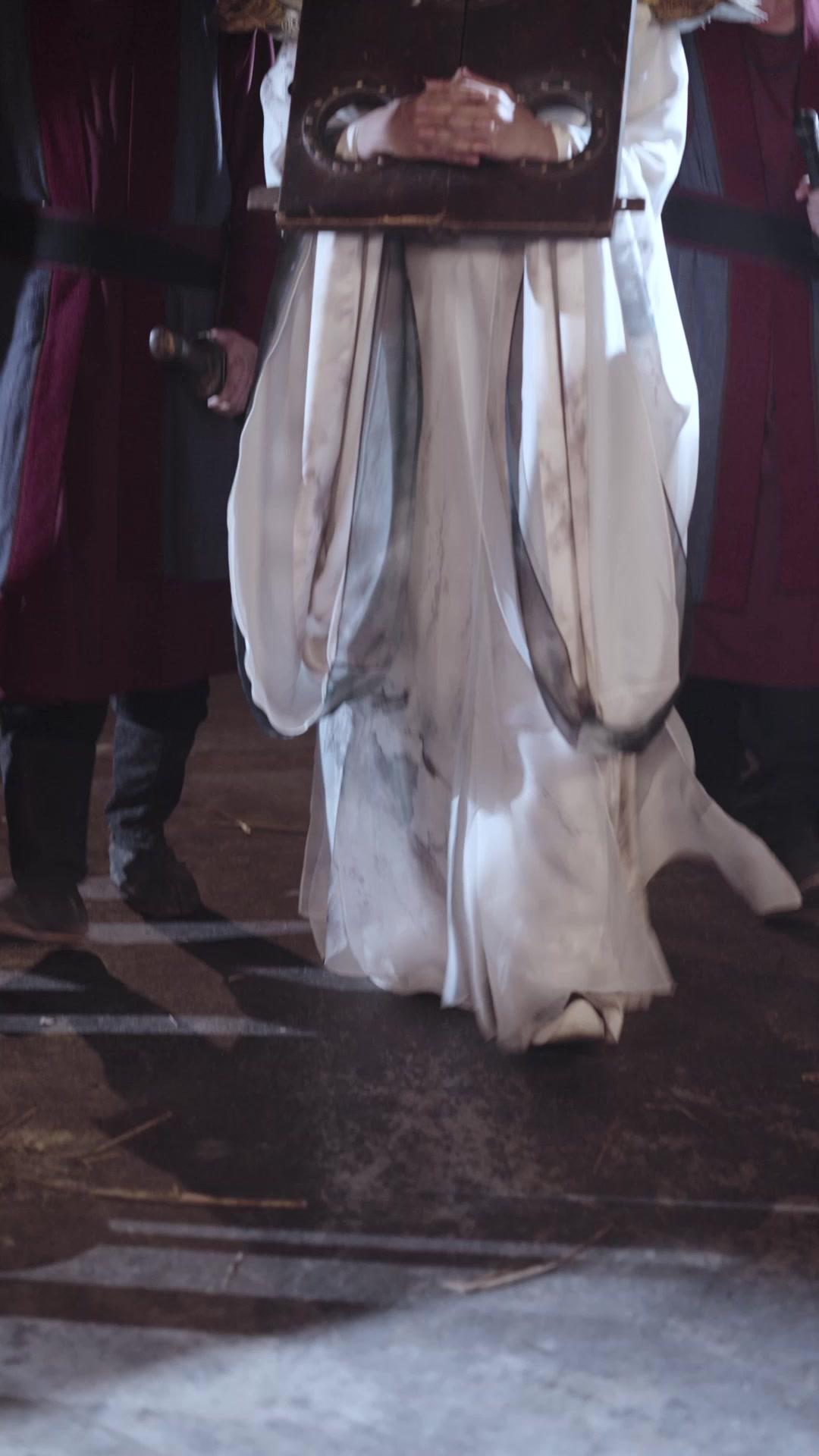 Dia Yang Menentang Takdir