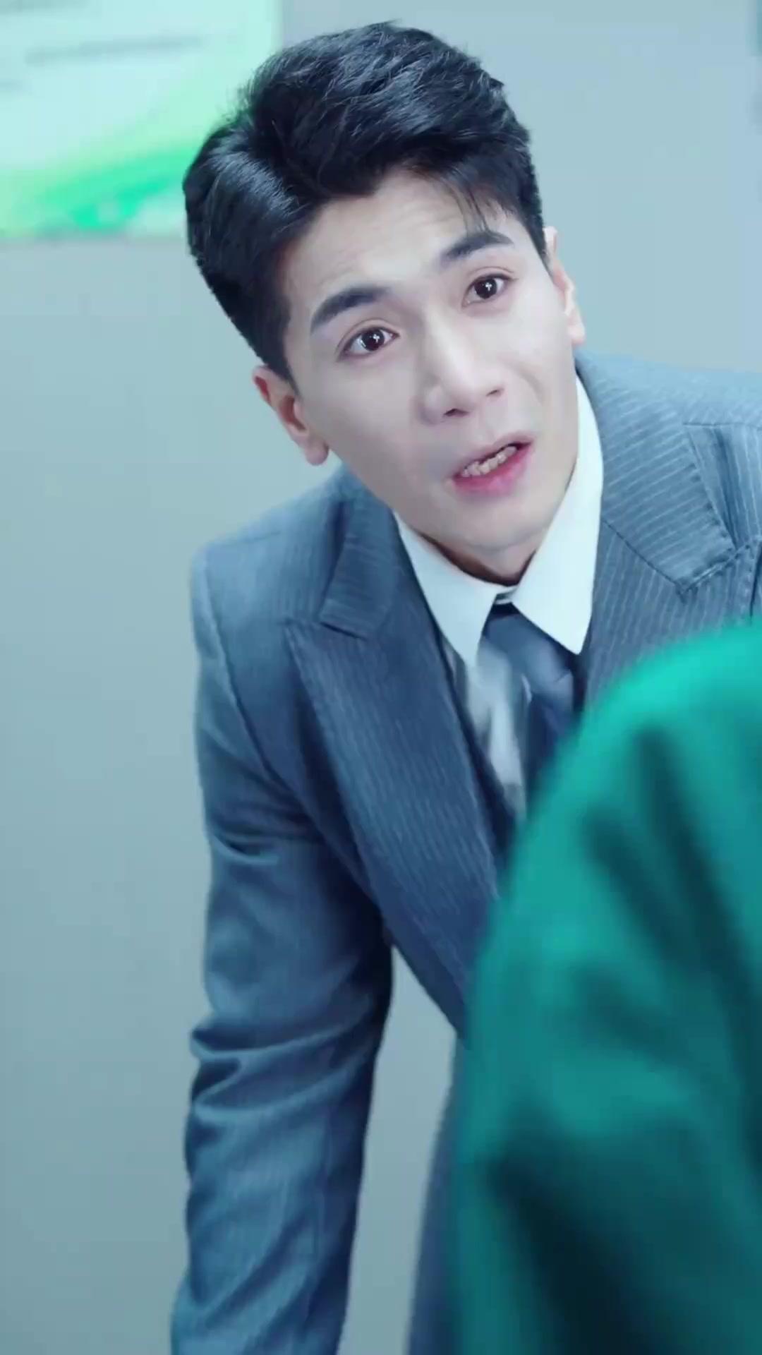 (Dubbed) Stand-in? She's the Sun Now!