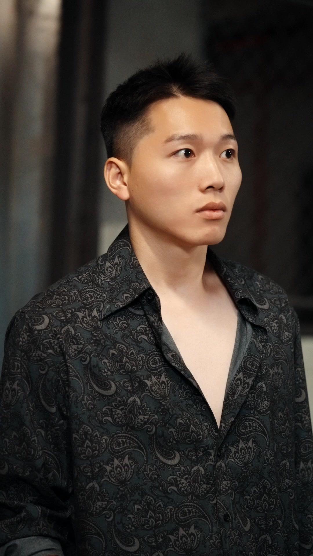 Pacarku Berbulu dan Manis