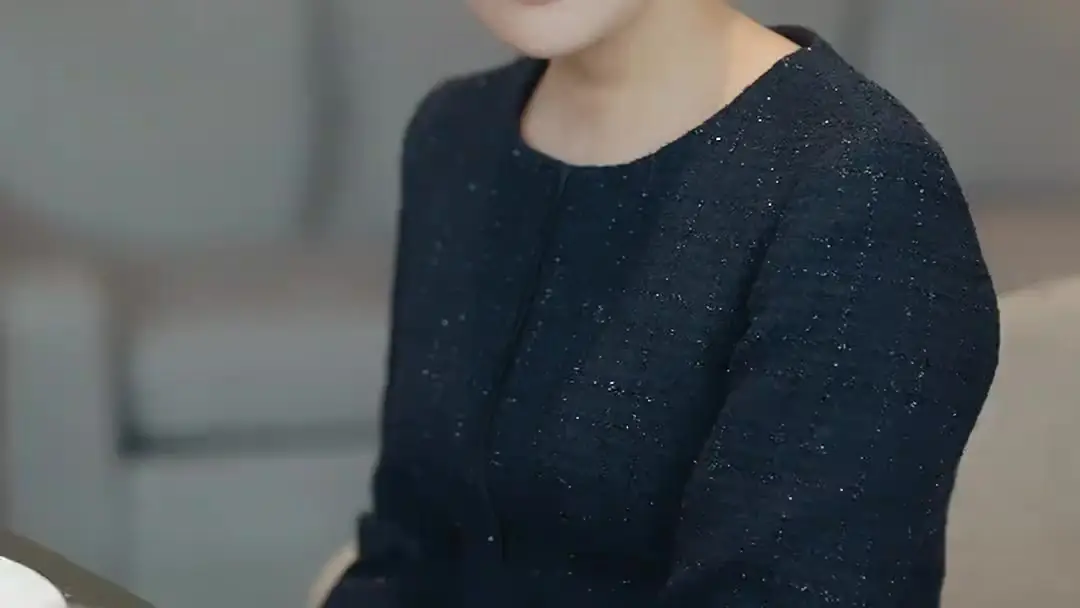 When Sake Glasses Speak Louder Than Words