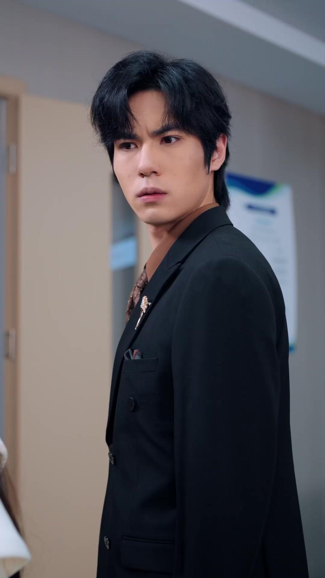 姐的正義刀：斬碎弟的爛桃花