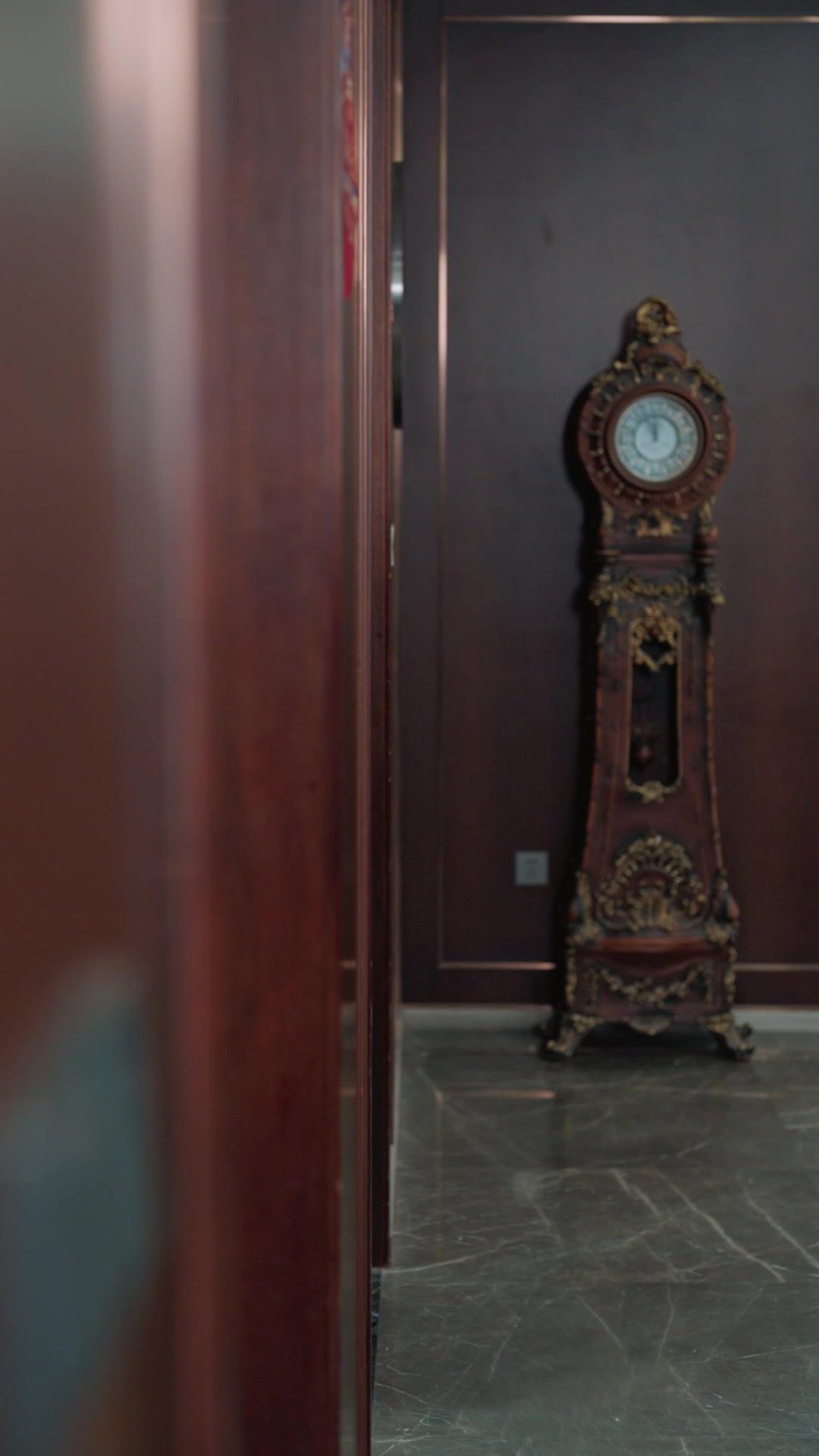 一別舊歲，再不見舊人