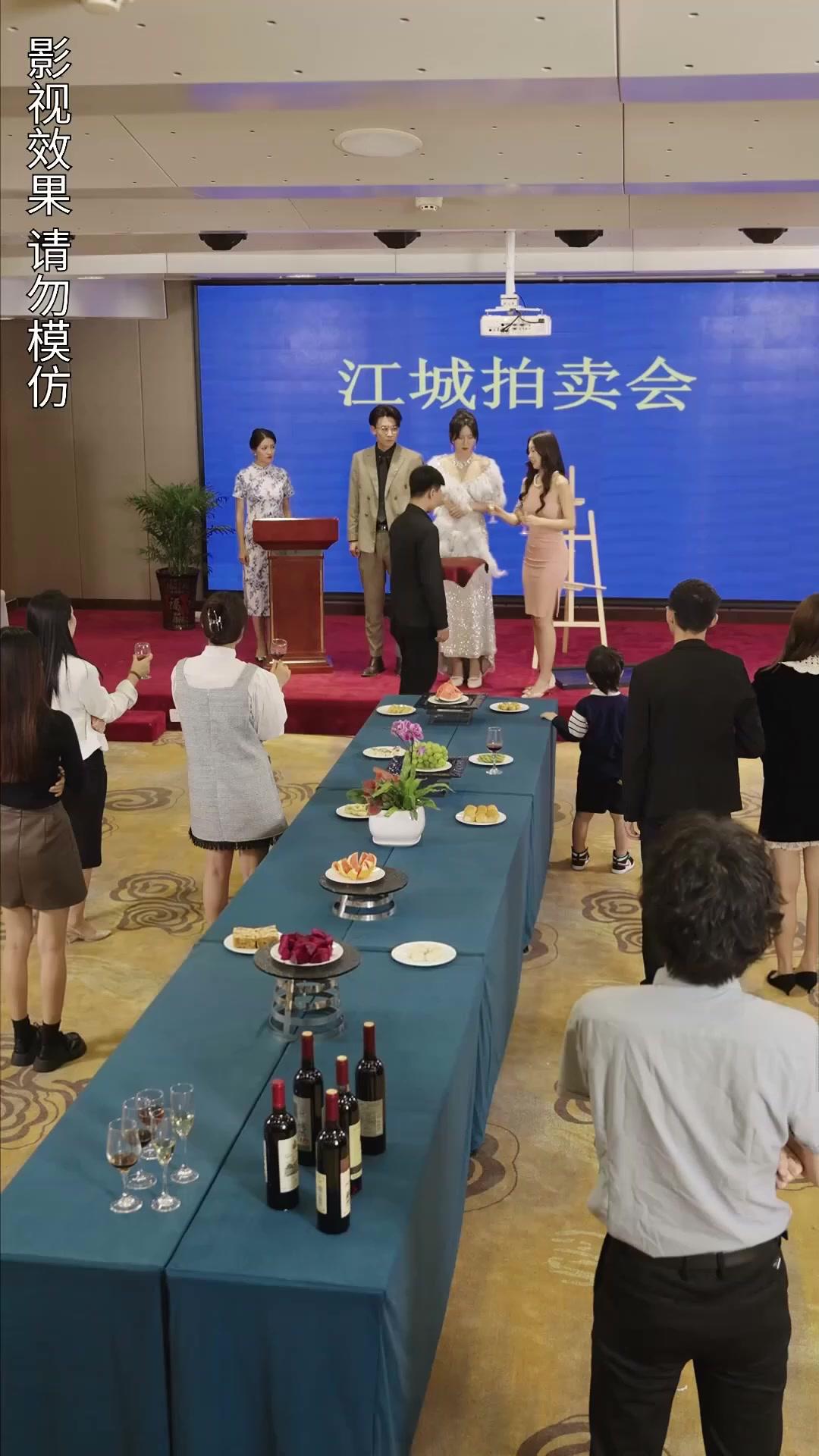 Anak Rahasia Suami Tajir