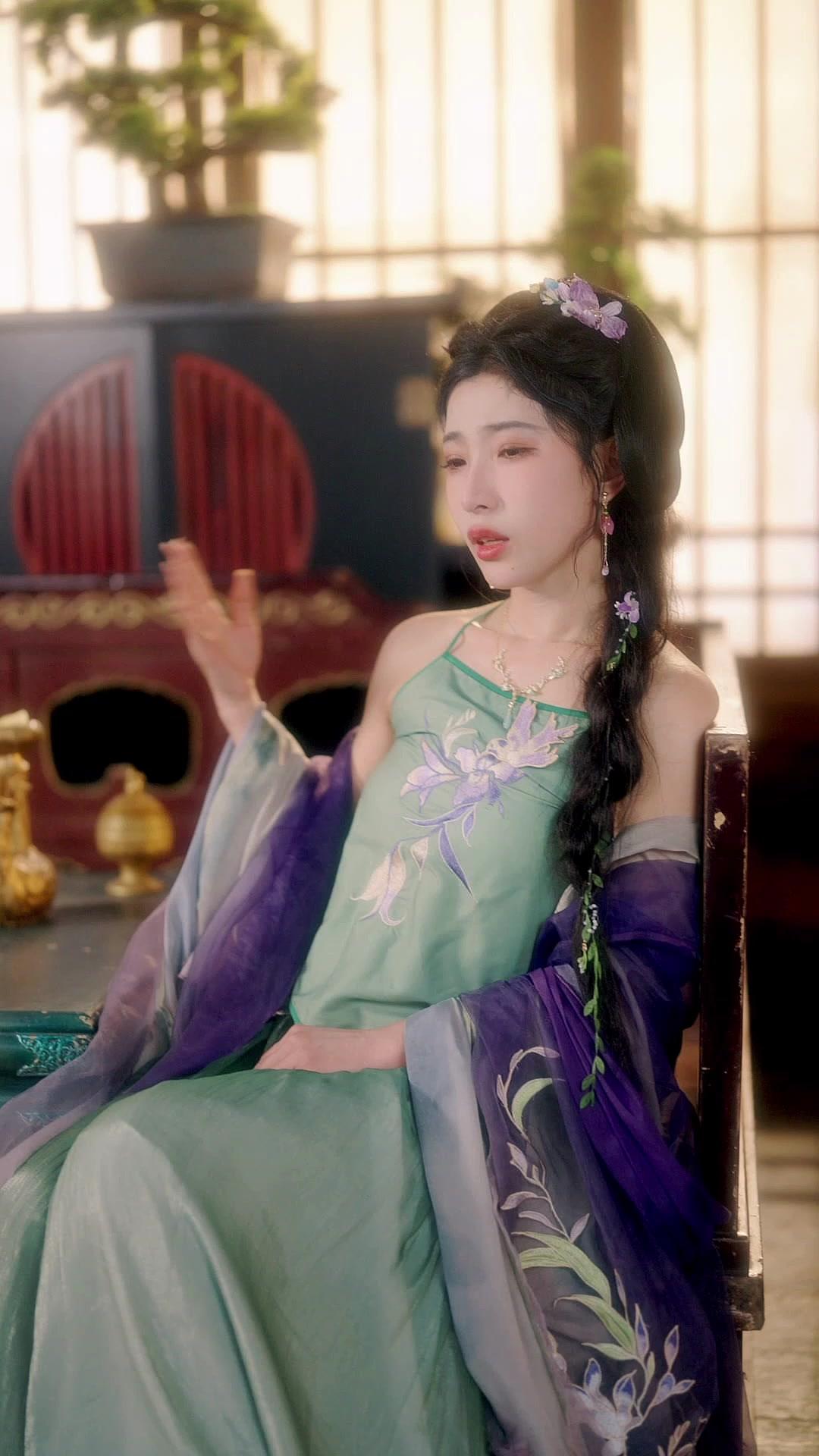 L'IVRESSE DE LA COURONNE