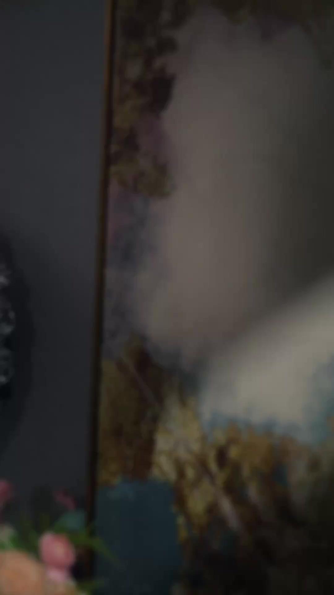 Bunga Mawar Tersembunyi