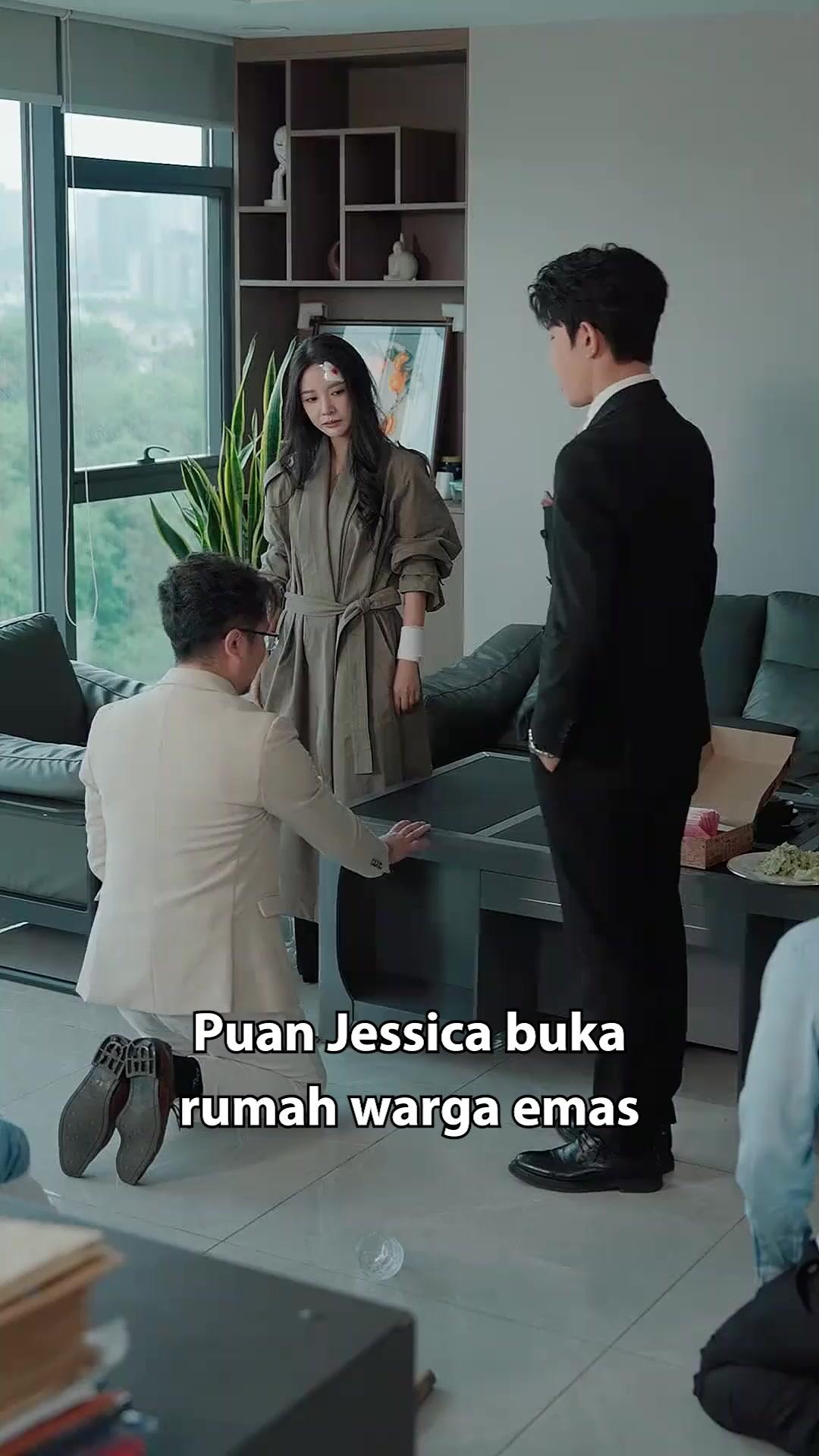 (Dubbing) Daun Gugur, Akar Keadilan