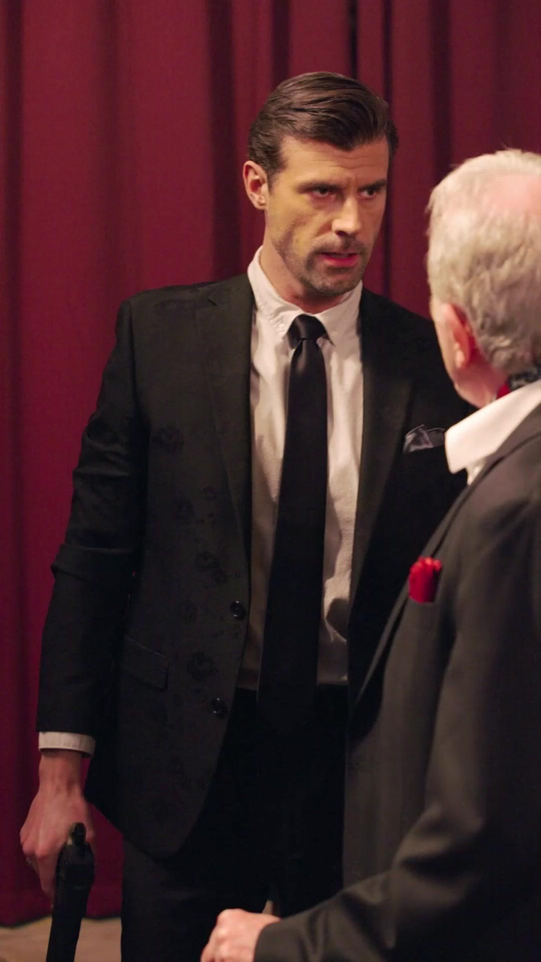 (Dublagem)Pai da Máfia e os Seis Destinos