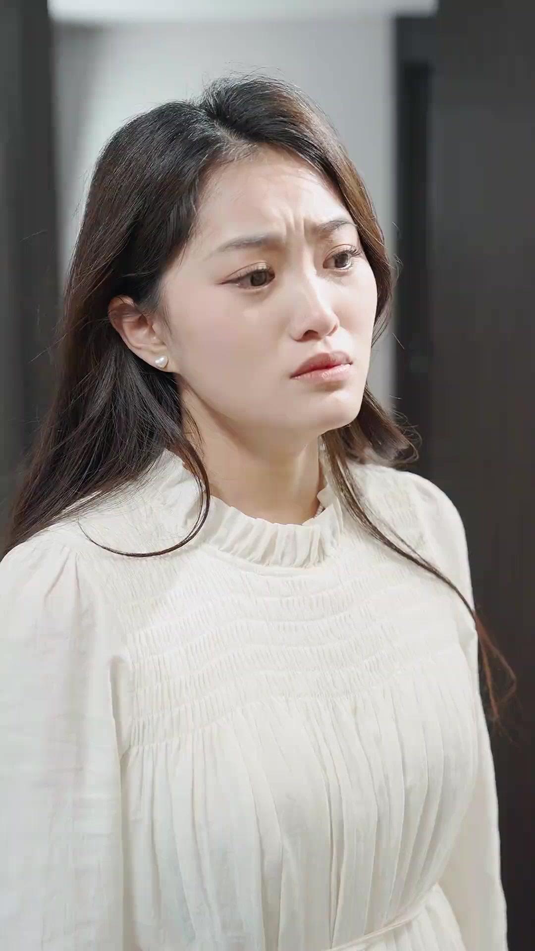 (Dubbed) Broken Bonds