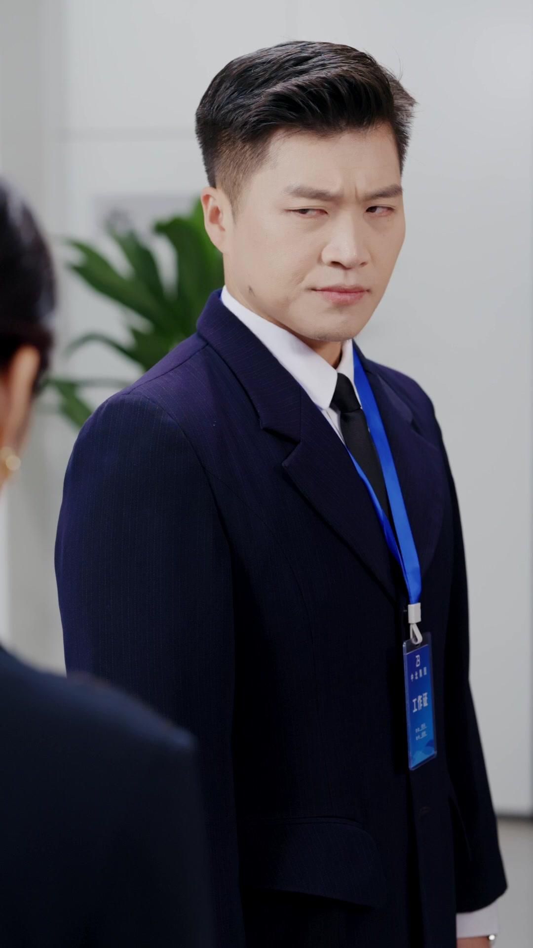 회귀 후, 최고의 비서가 되다