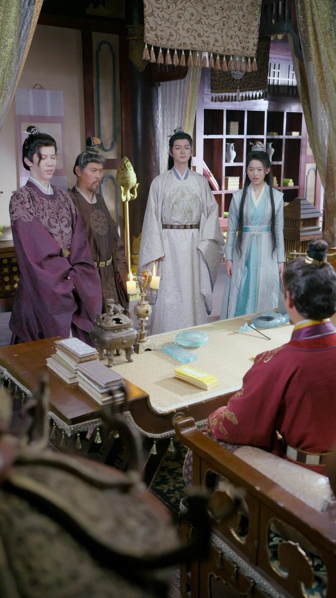 Kanonen am Kaiserhof