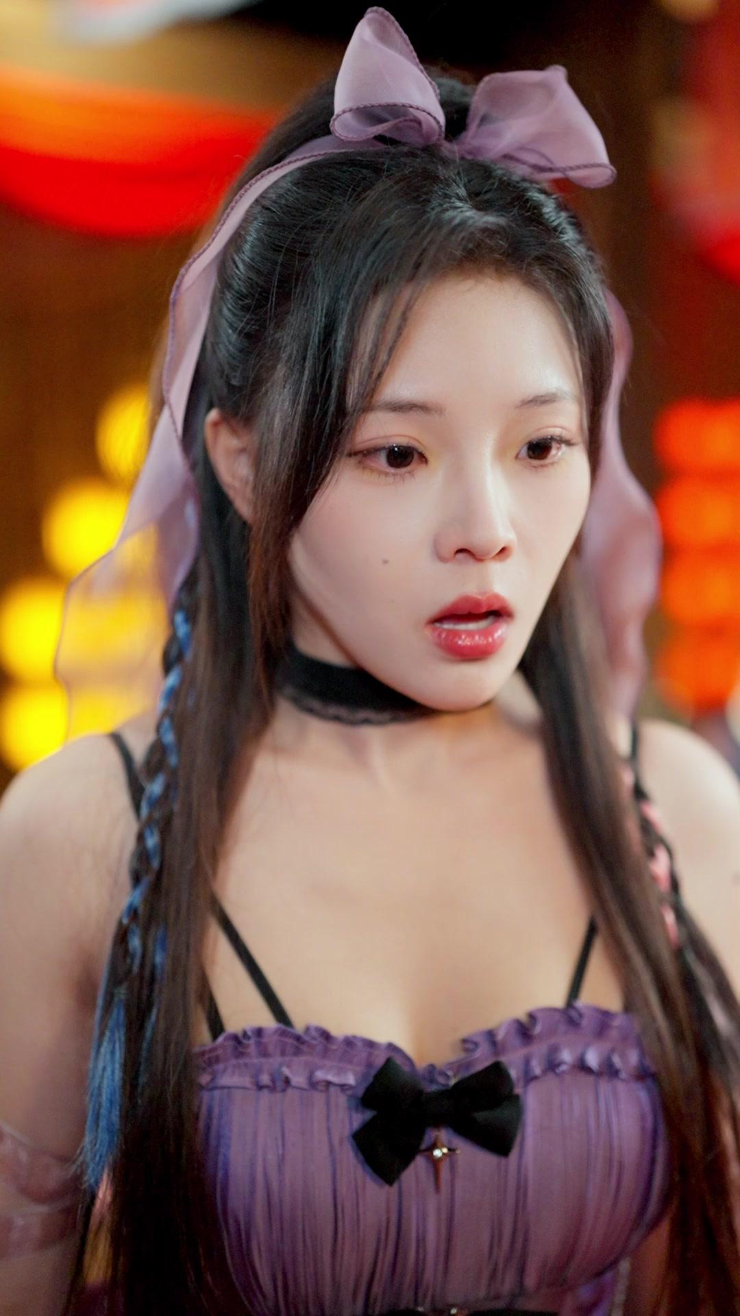 Bagaimana Kelip-kelip Boleh Bersaing Dengan Bulan