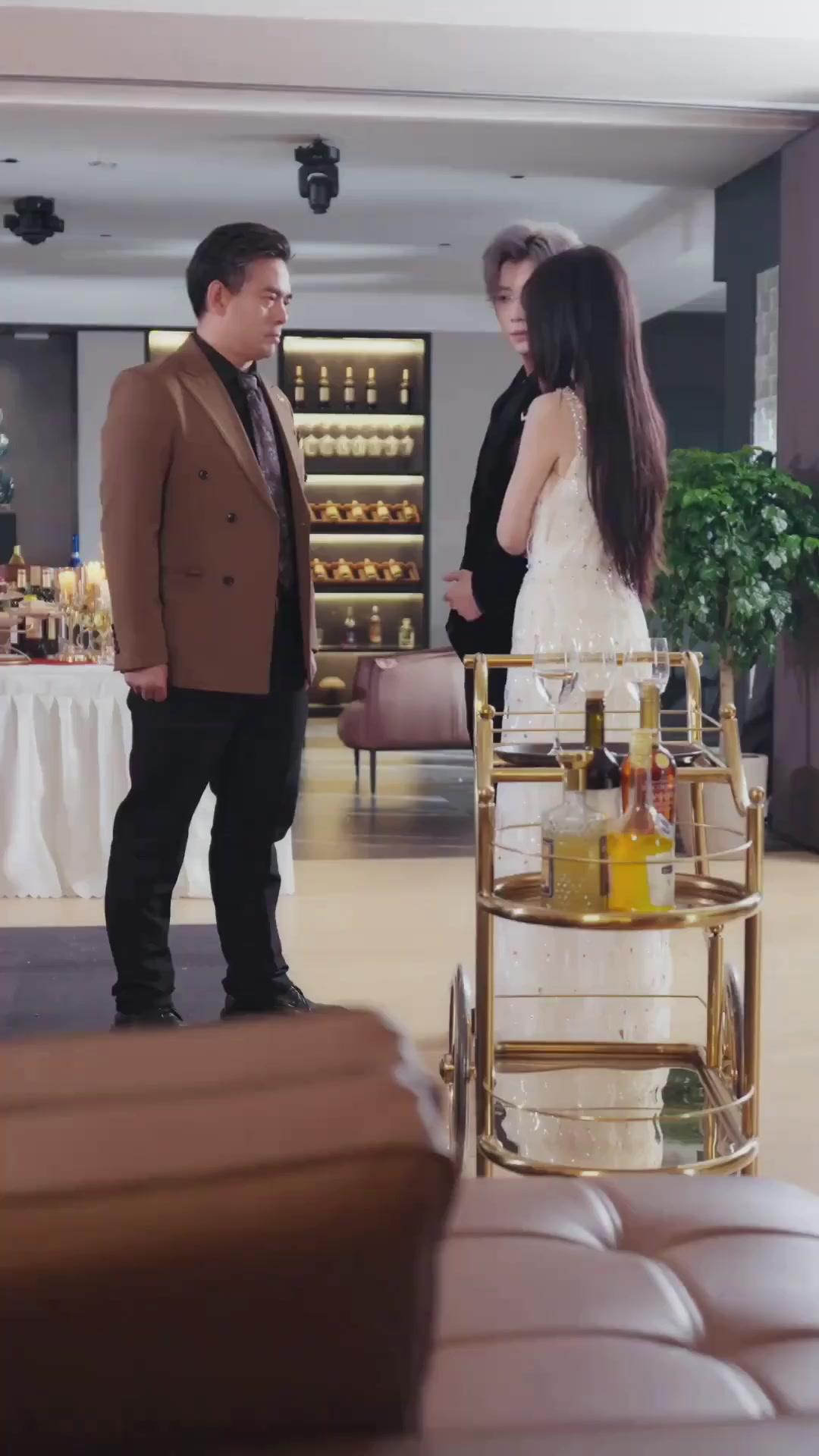 (Dubbed) Mr. Calculated & Ms. Wildfire