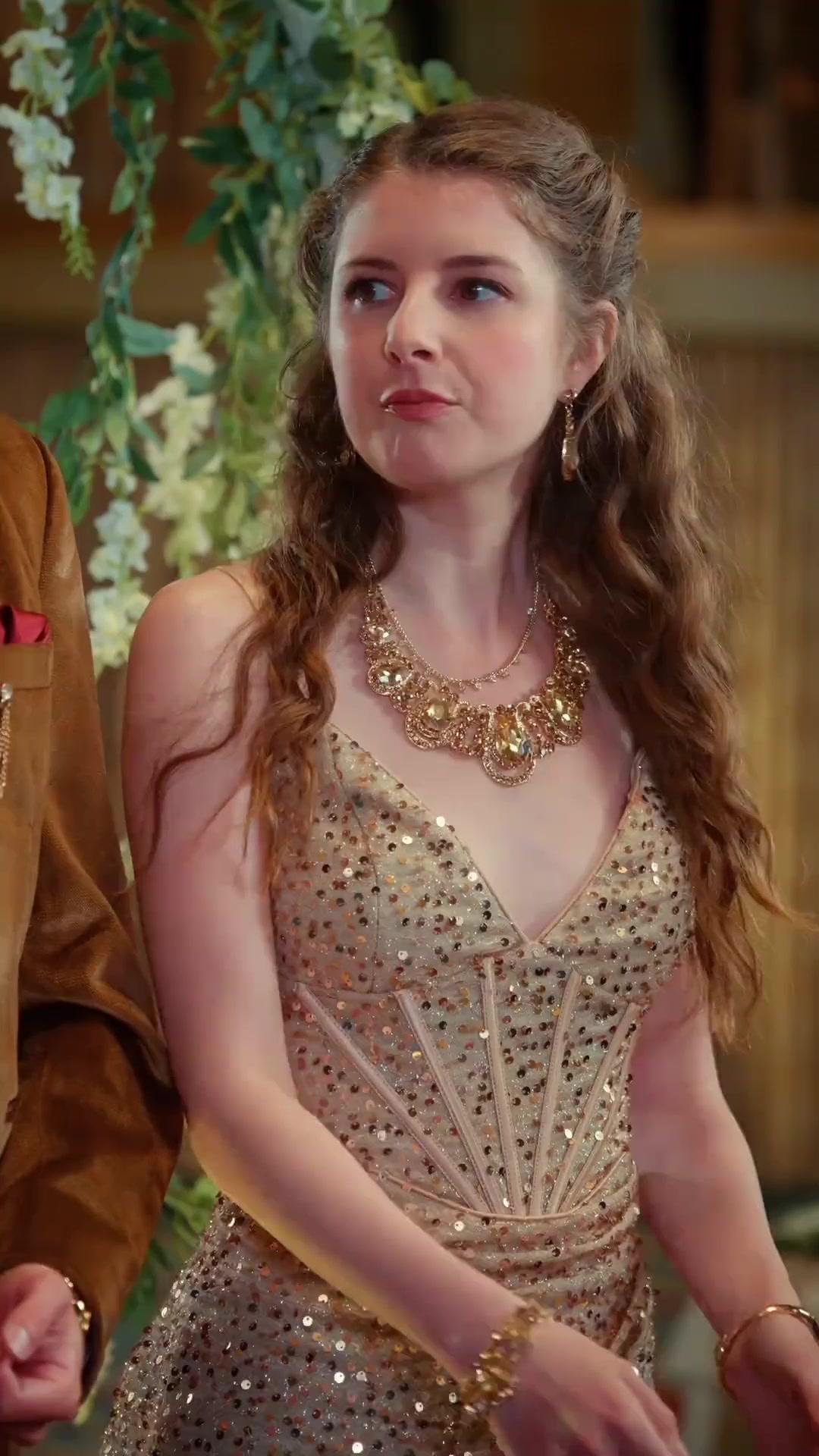 (Dublagem) A Herdeira Sheeran Retorna