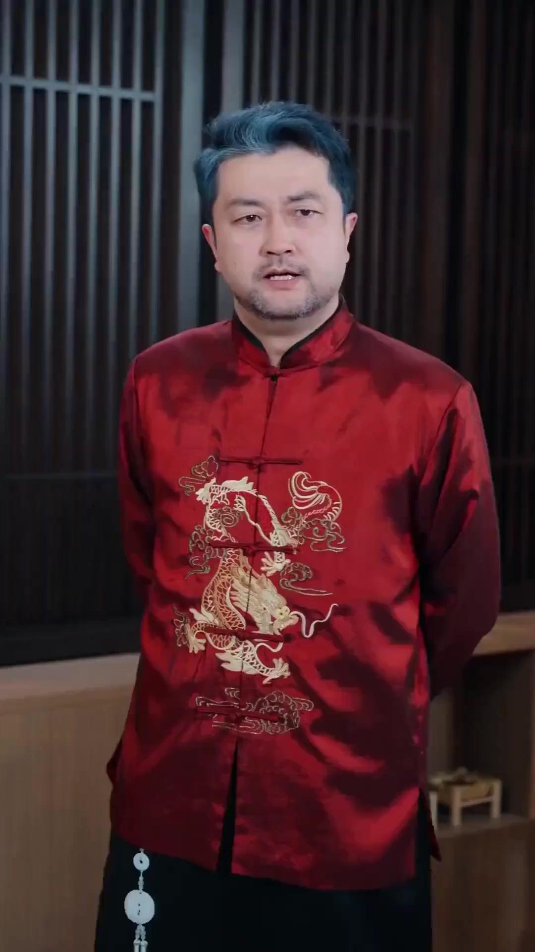 (Doblado)El Dios del Masaje Desaparecido