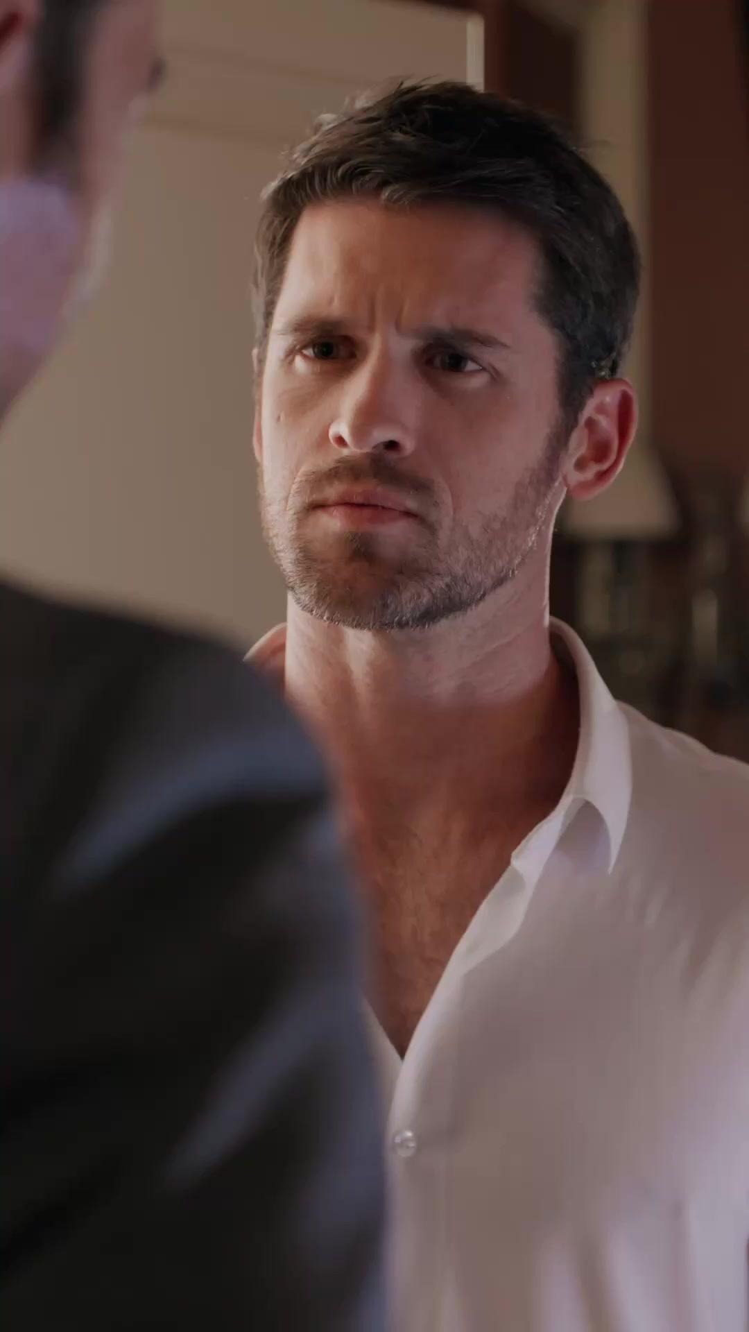 THE ALPHA'S KEPT WOMAN