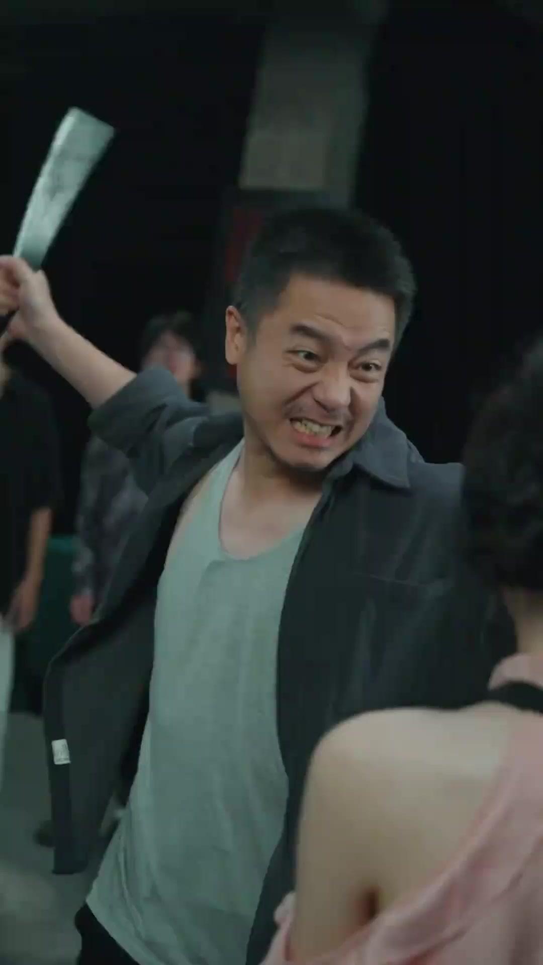 (พากย์เสียง) ความลับบนโต๊ะพนัน