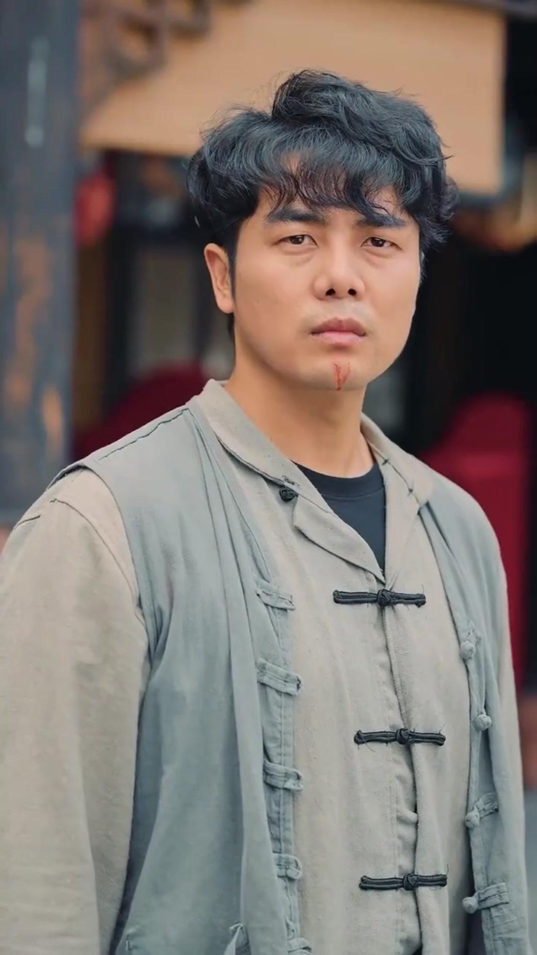 (Doblado)El último puño del maestro