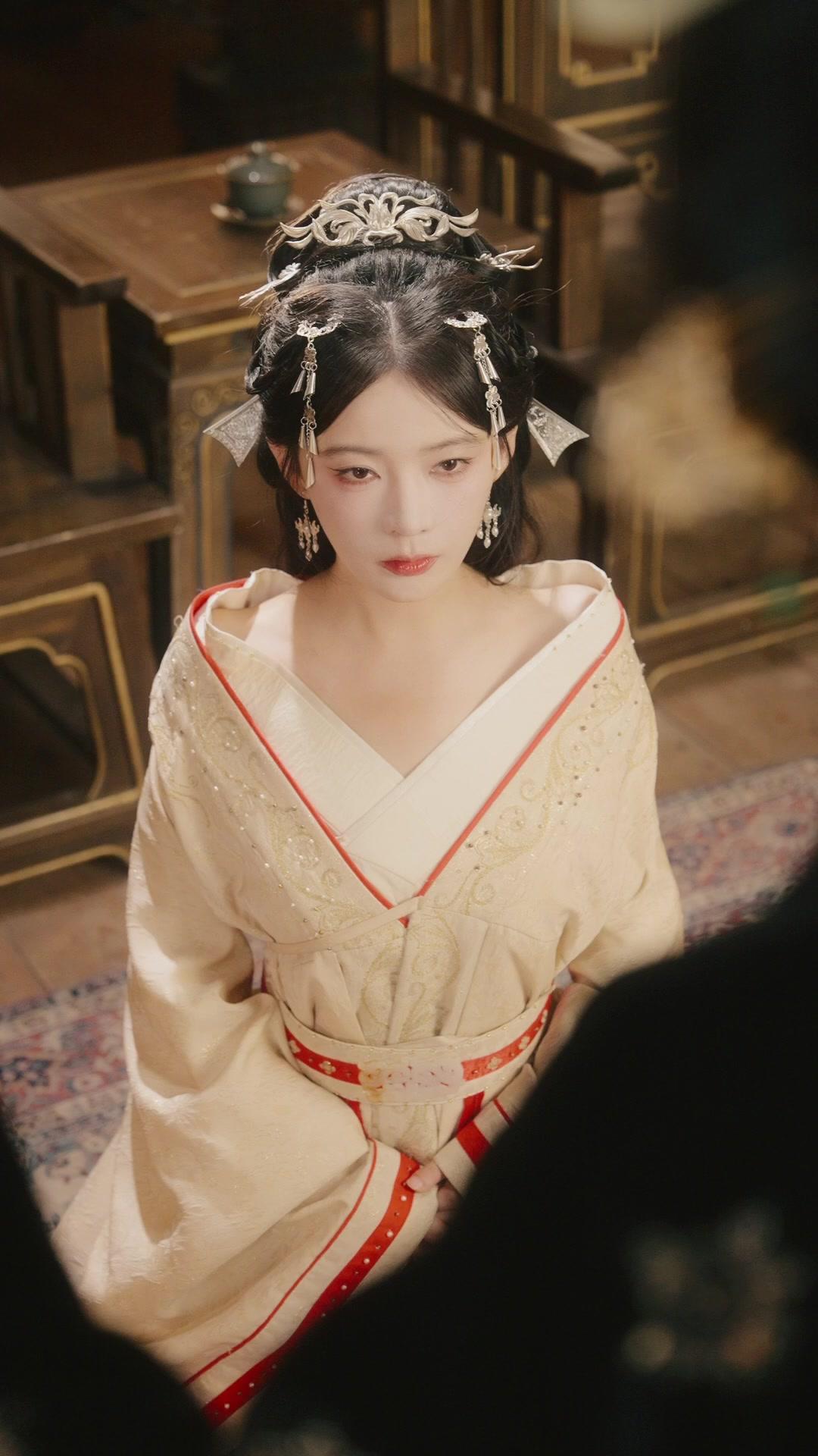 A Vingança da Rainha Renascida