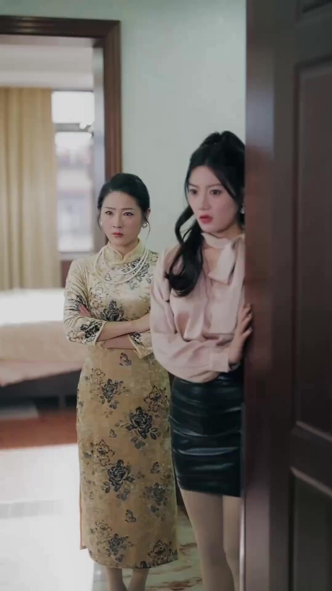 (더빙) 빙의 첫날, 약혼남 쟁탈전?