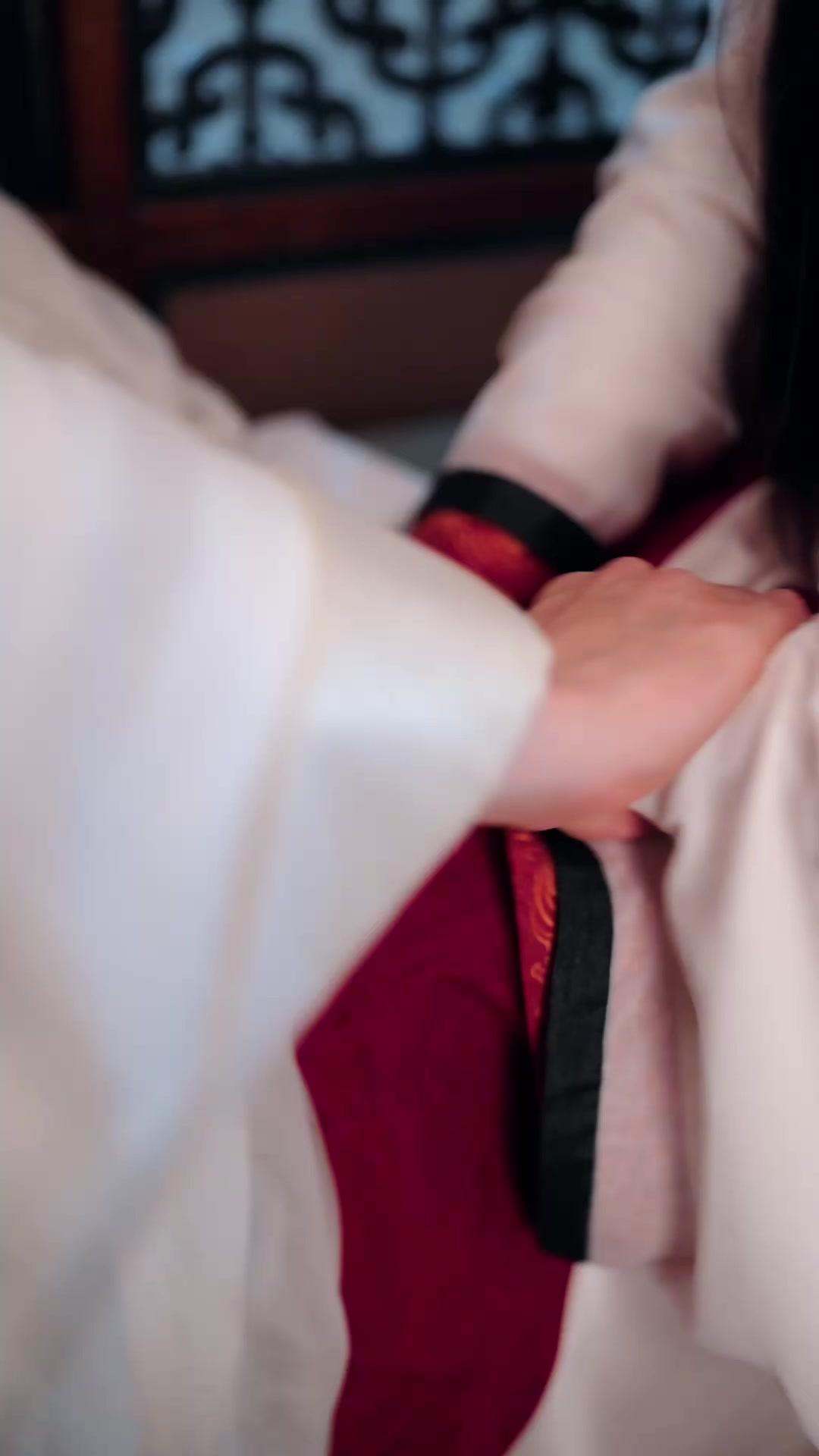 DOUCE RUSE, AMOUR PRINCIER