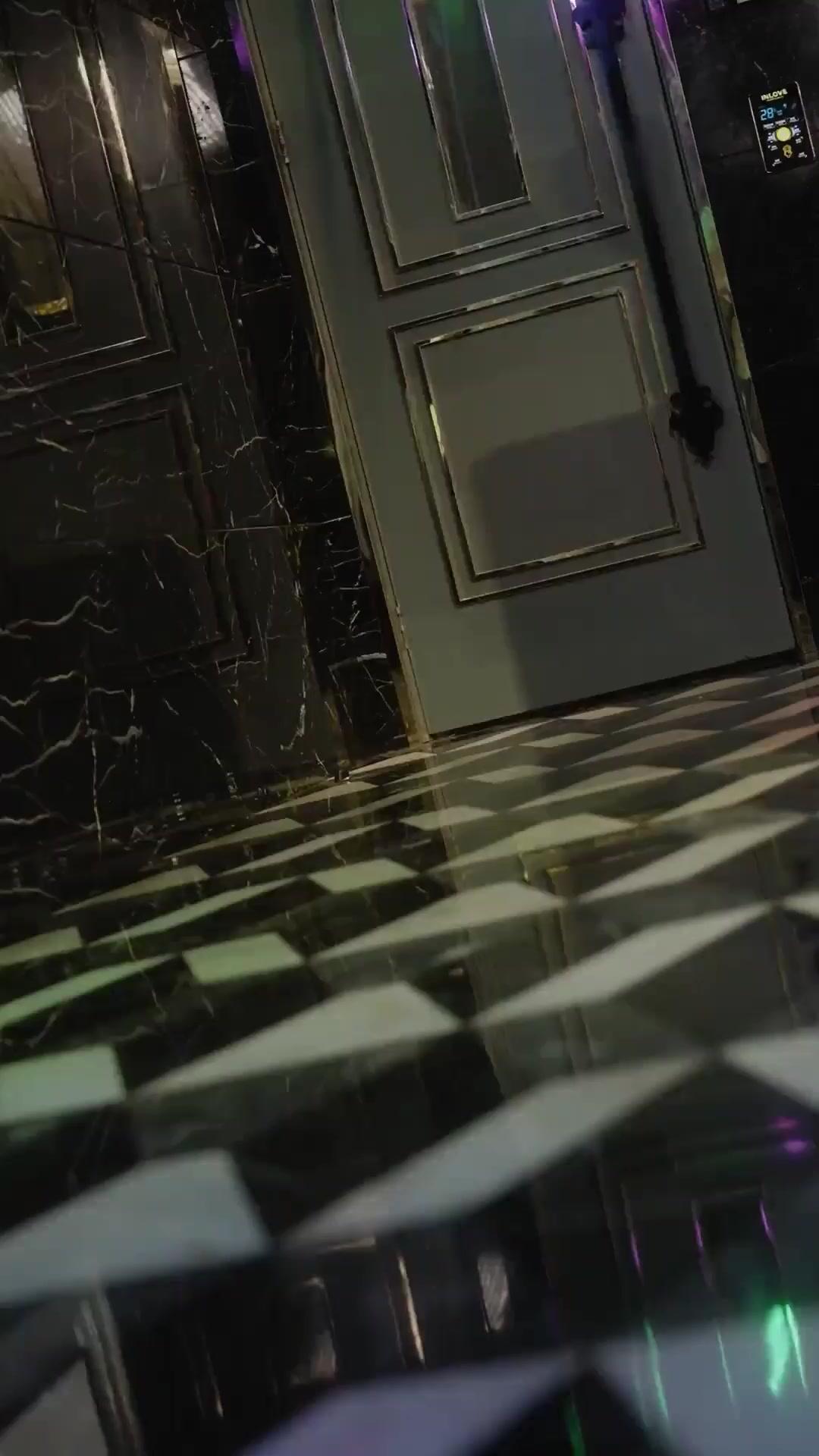 Tuan Muda Terabai Menggoda