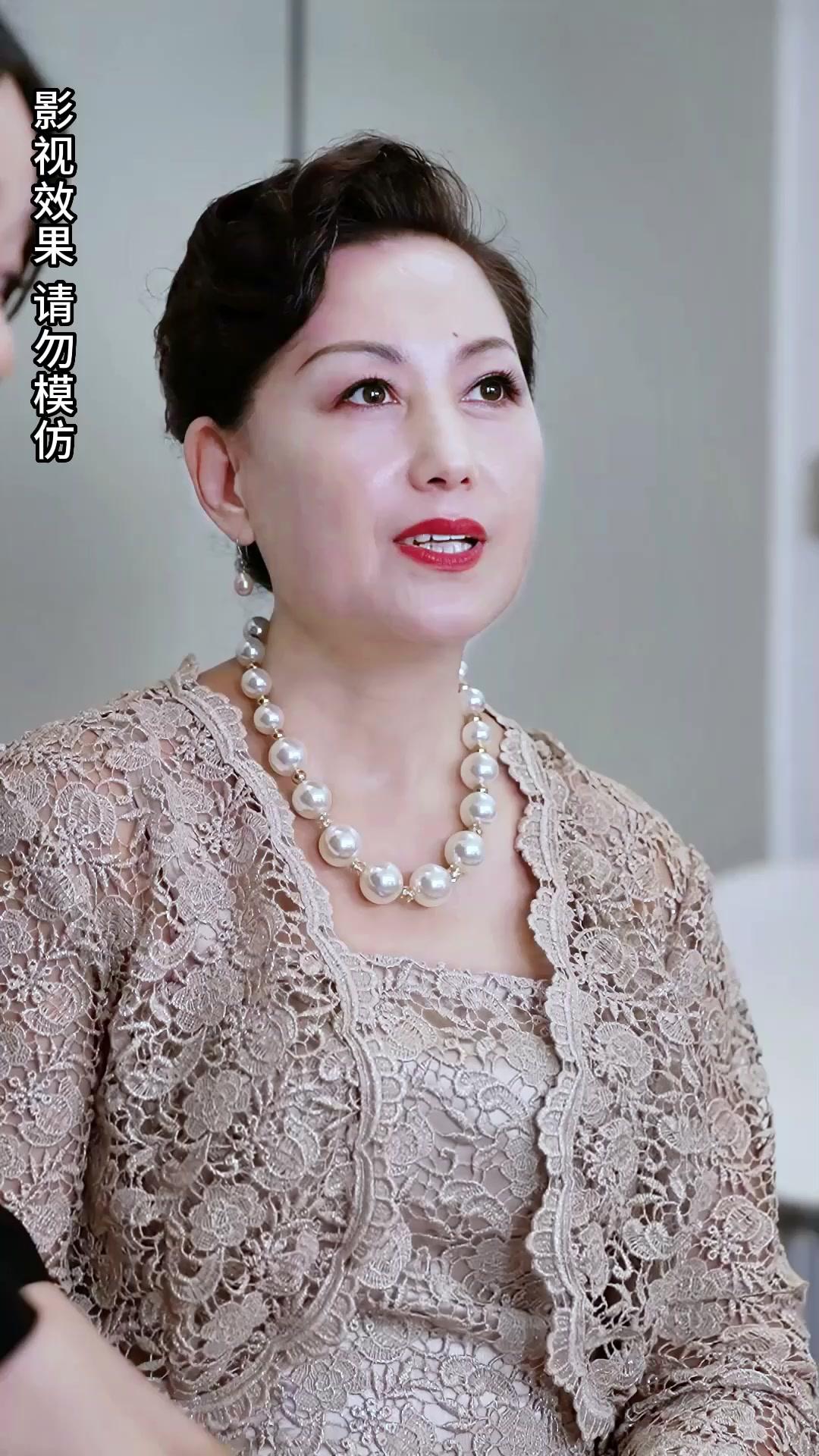 Putri Dan Tiga Pahlawan