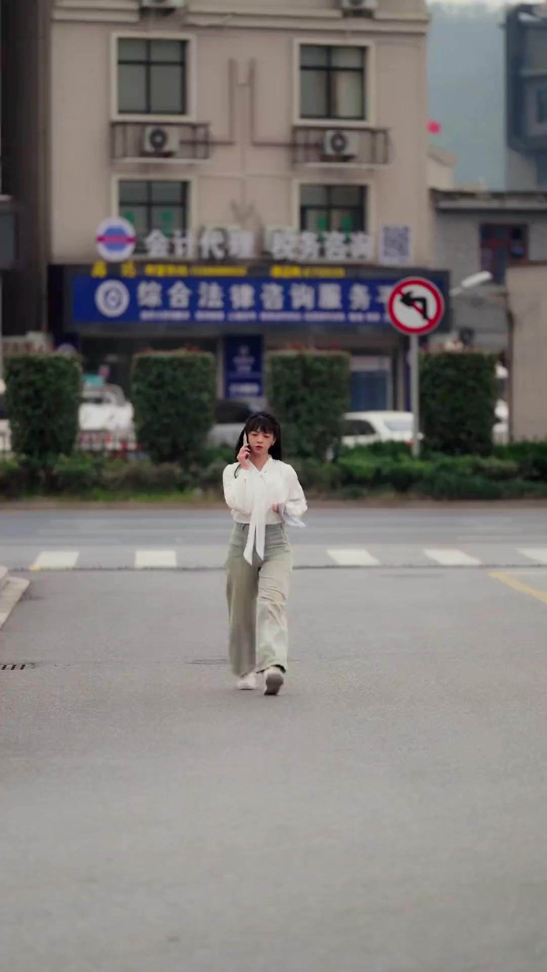 Biarkan Saya Menyentuh Kamu