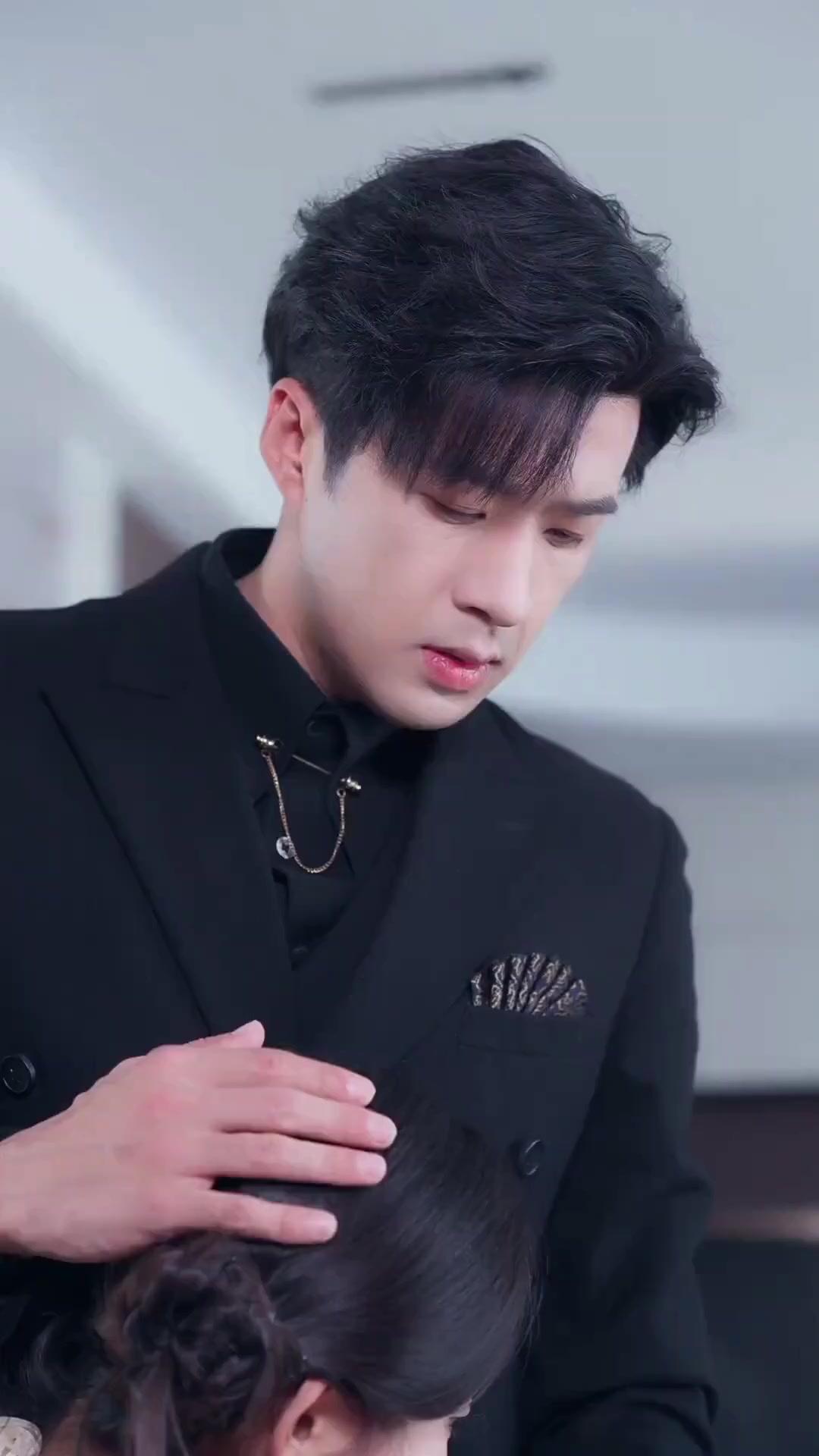 (Dubbed)The Billionaire’s Broken Doll