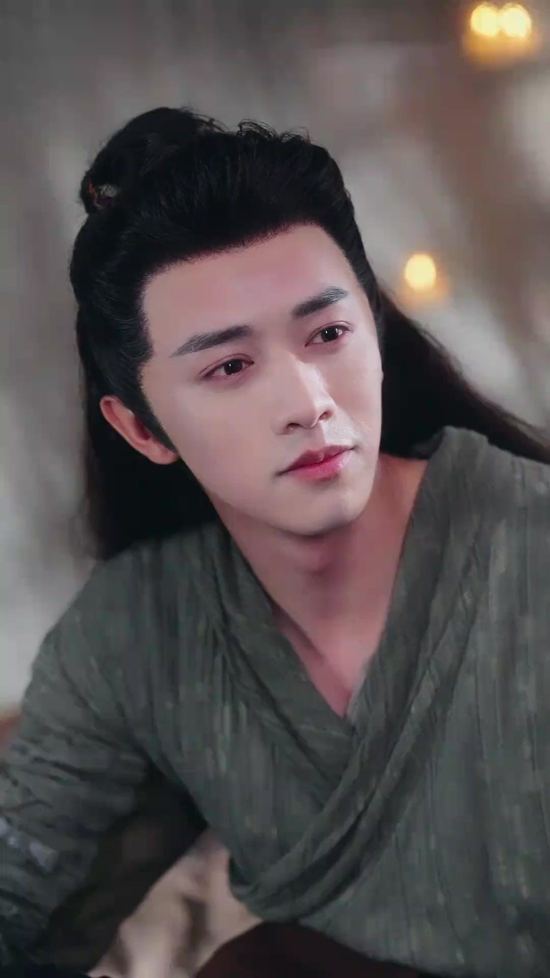 FORTUNE EN TEMPS DE CHAOS PAR LA DIVINATION