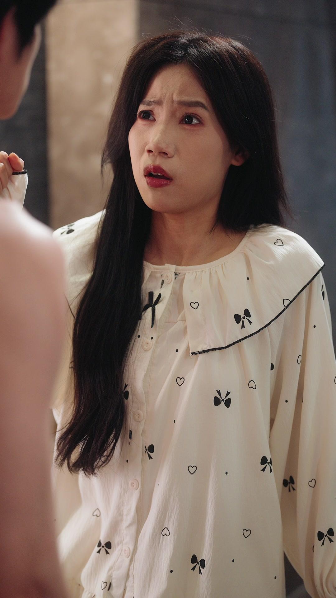 MARI PAR CONTRAT : MI-MILLIARD