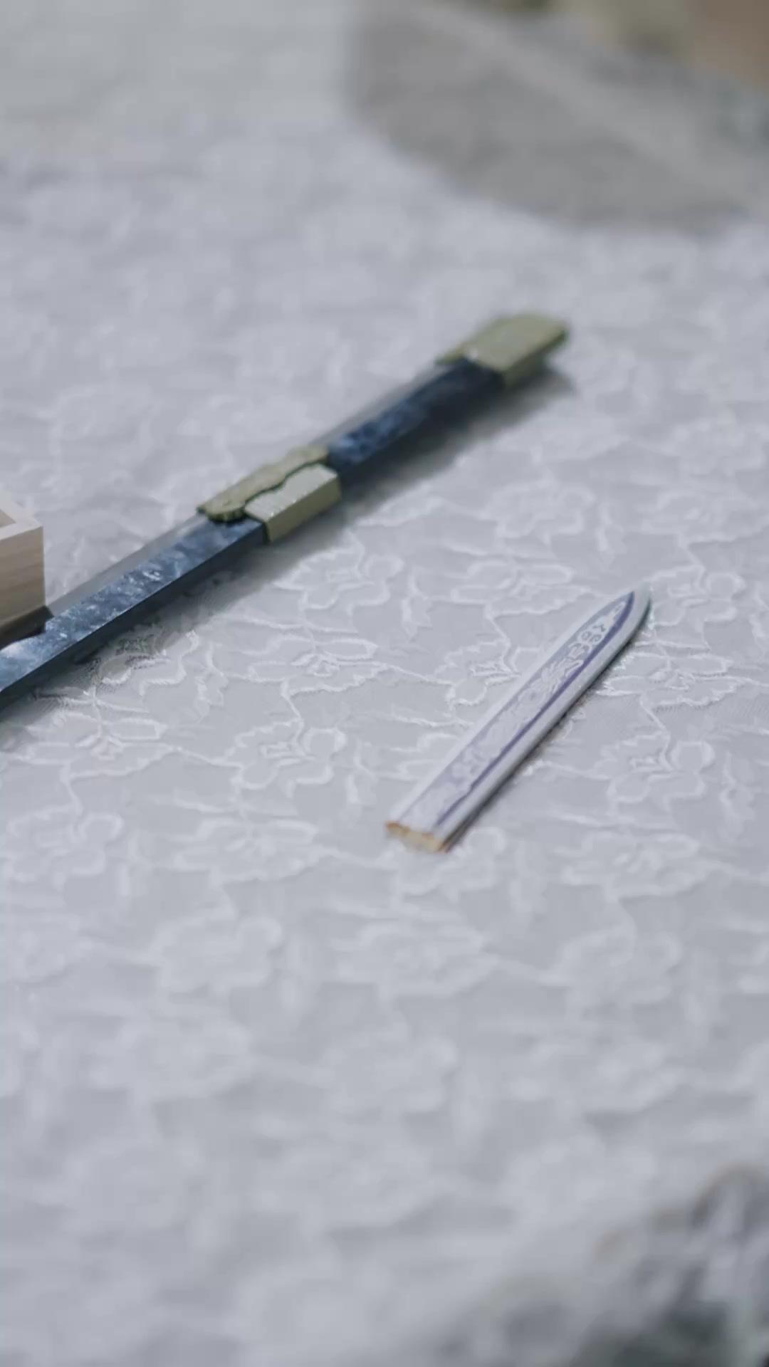 خطفته في يوم زفافه ثم أصبحت مدللة العائلة