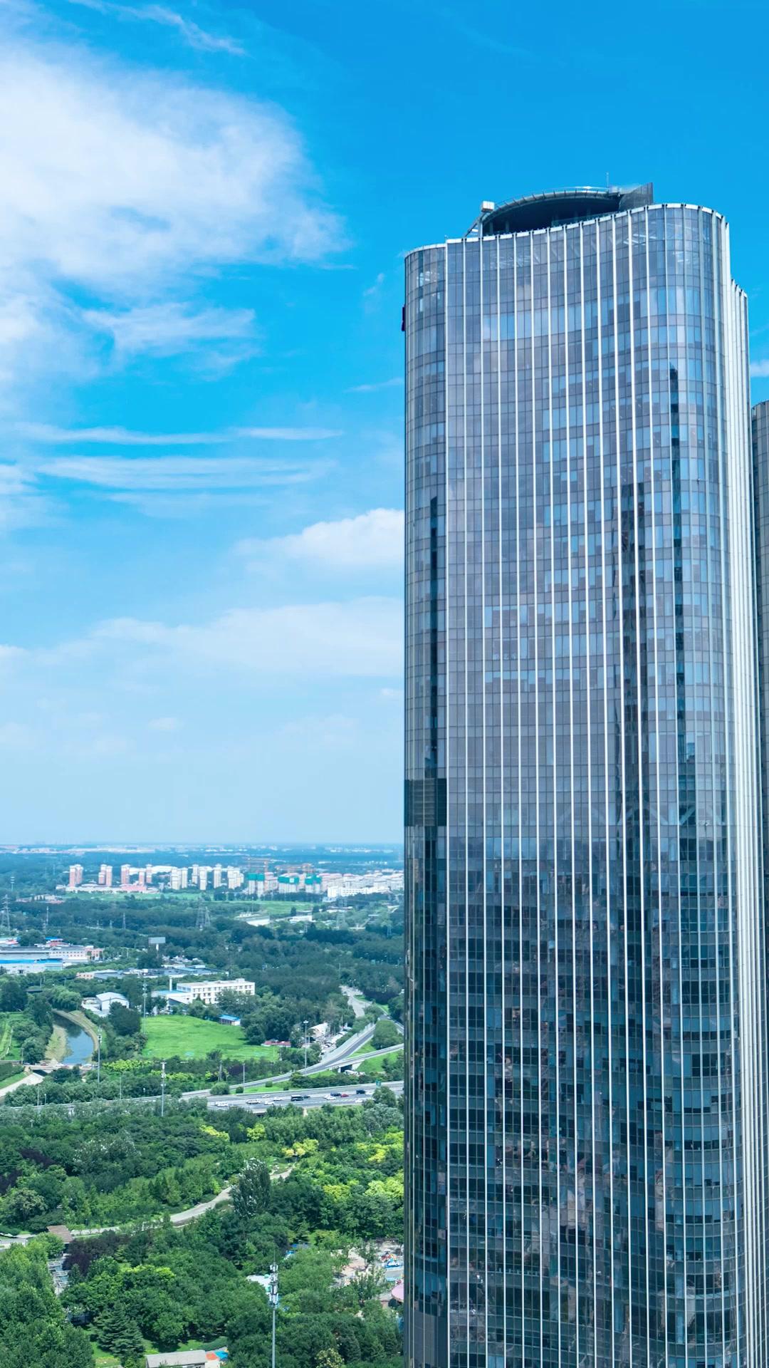 Manisnya Cinta Tak Sehangat Uang