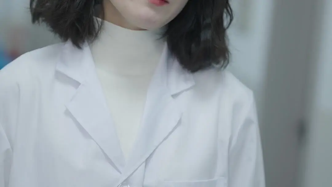 Twins, Betrayals, and Hidden Truths: The Neck Scar and the Unspoken Pact