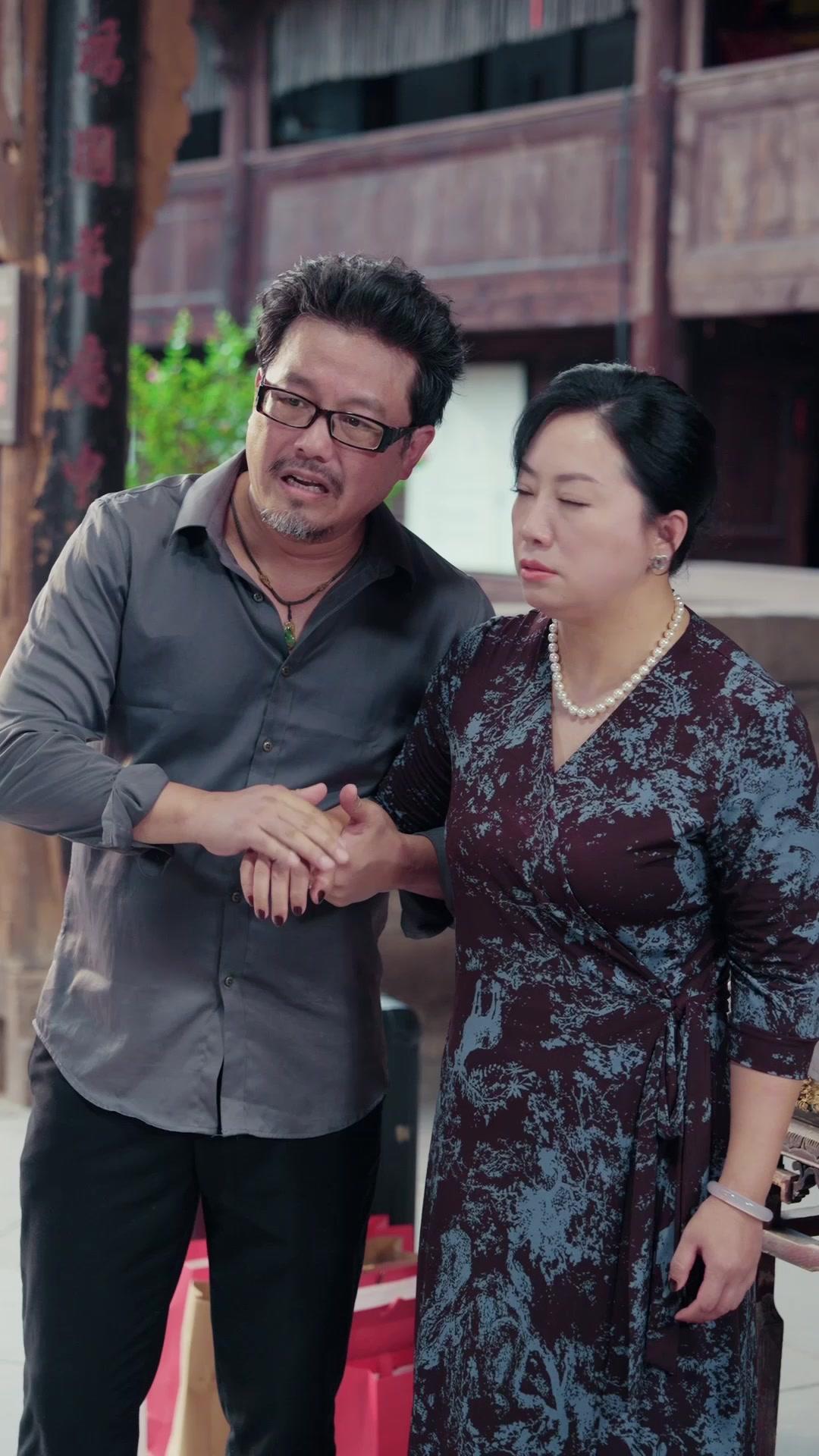 L'EXTRÊME DISCRÉTION