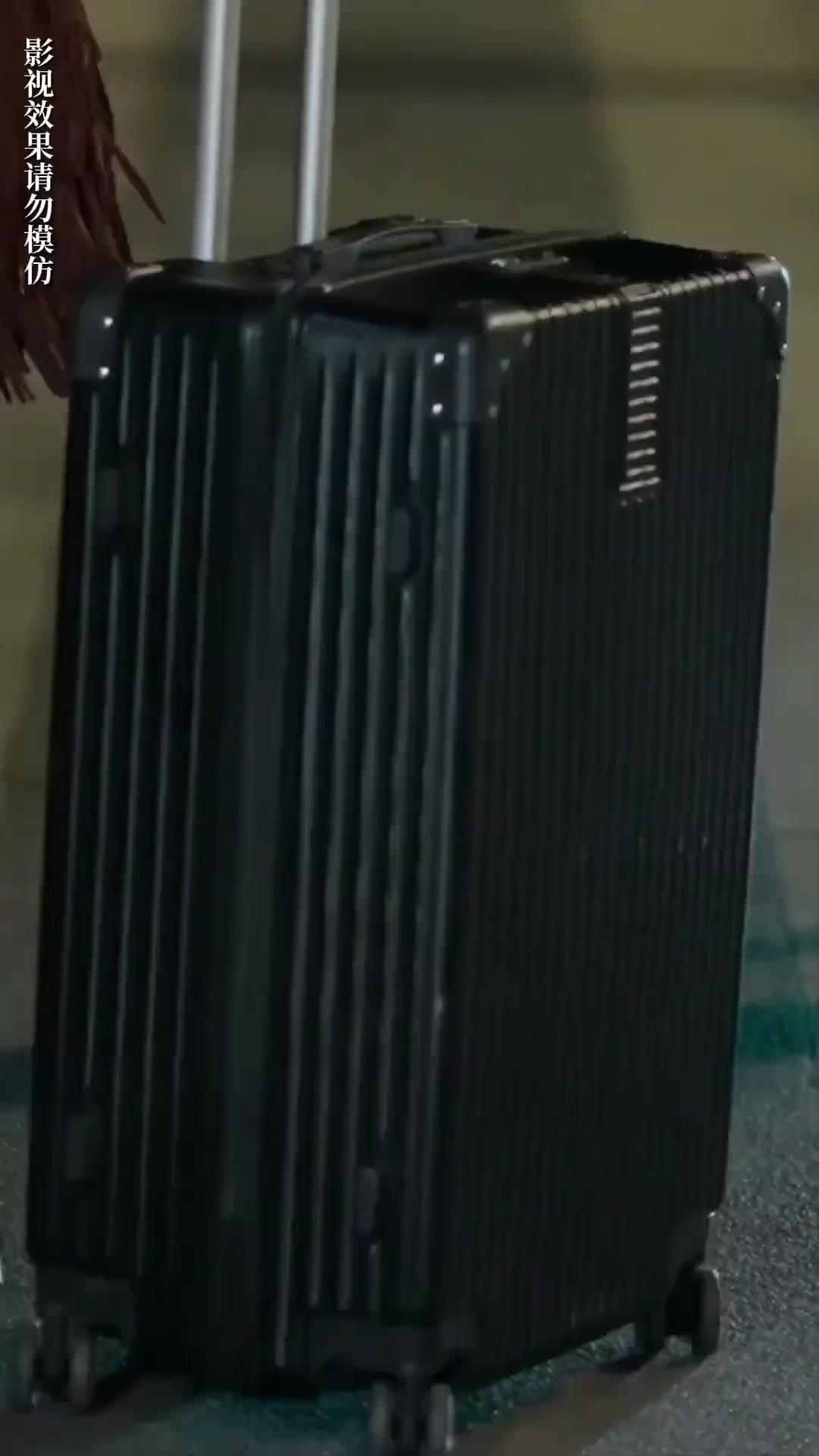 Isteri Ganti Pengarah Hafiq Sangat Liar