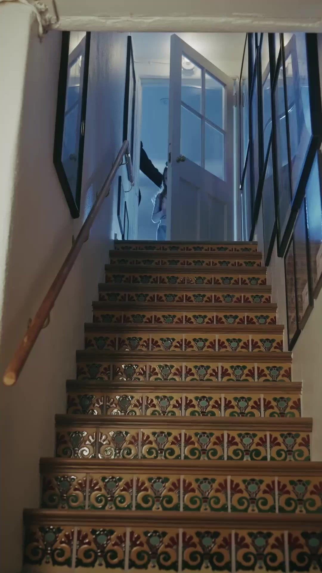 DANS LES BRAS DE MES TROIS ONCLES