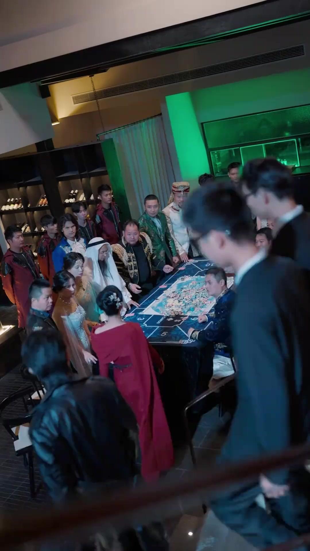 بين خصامٍ ووئامٍ تُروى الحكاية