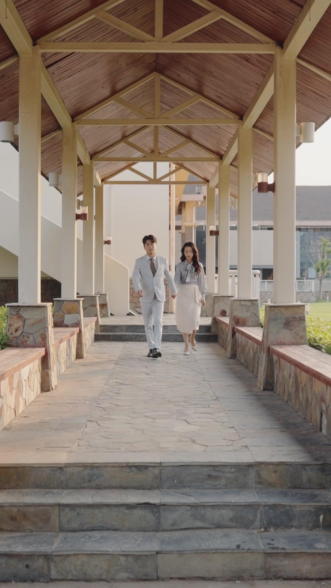 Seragam Perang di Balik Apron