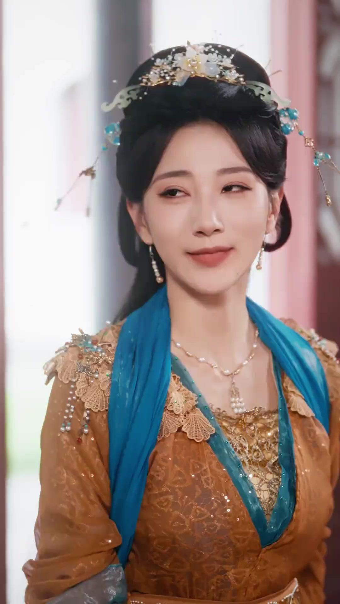 The Wolf King Is My Consort