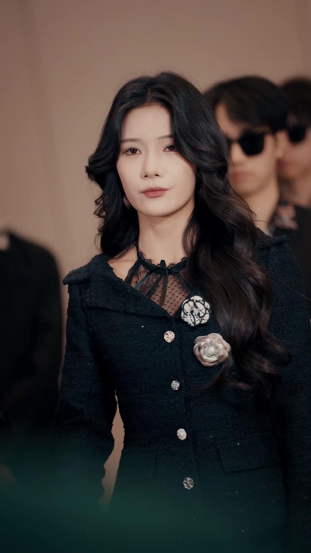 女魔頭上身，霸寵絕世好老公