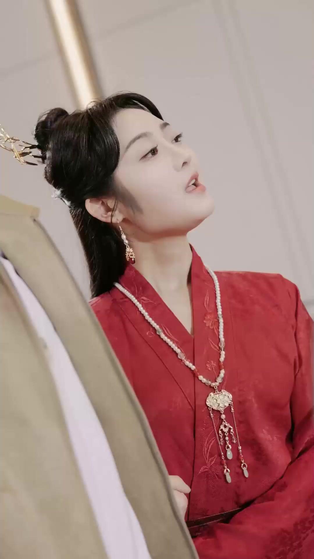 MOI, JE SUIS UN IMMORTEL ?