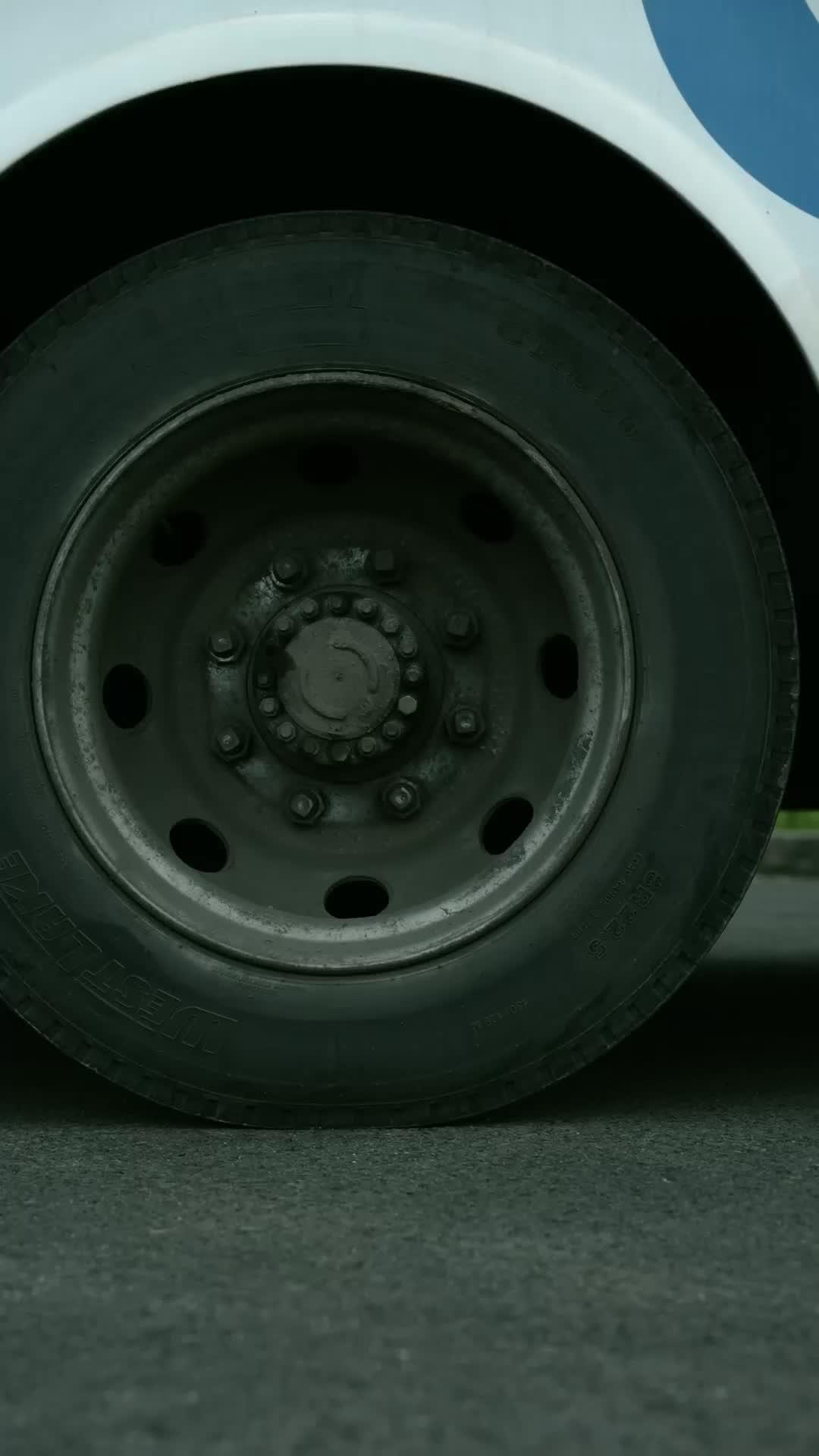 Billionaire Back in Slum