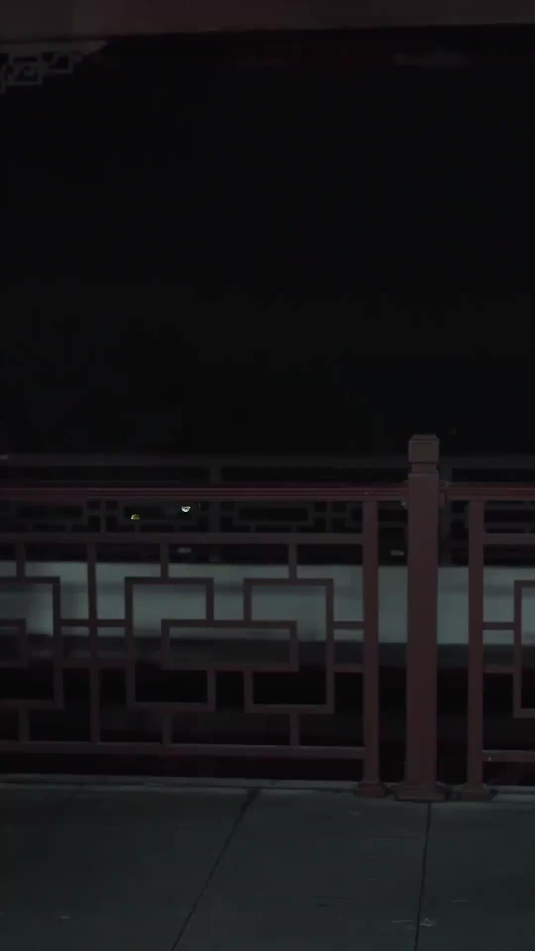 Ẩn Thần Trở Lại