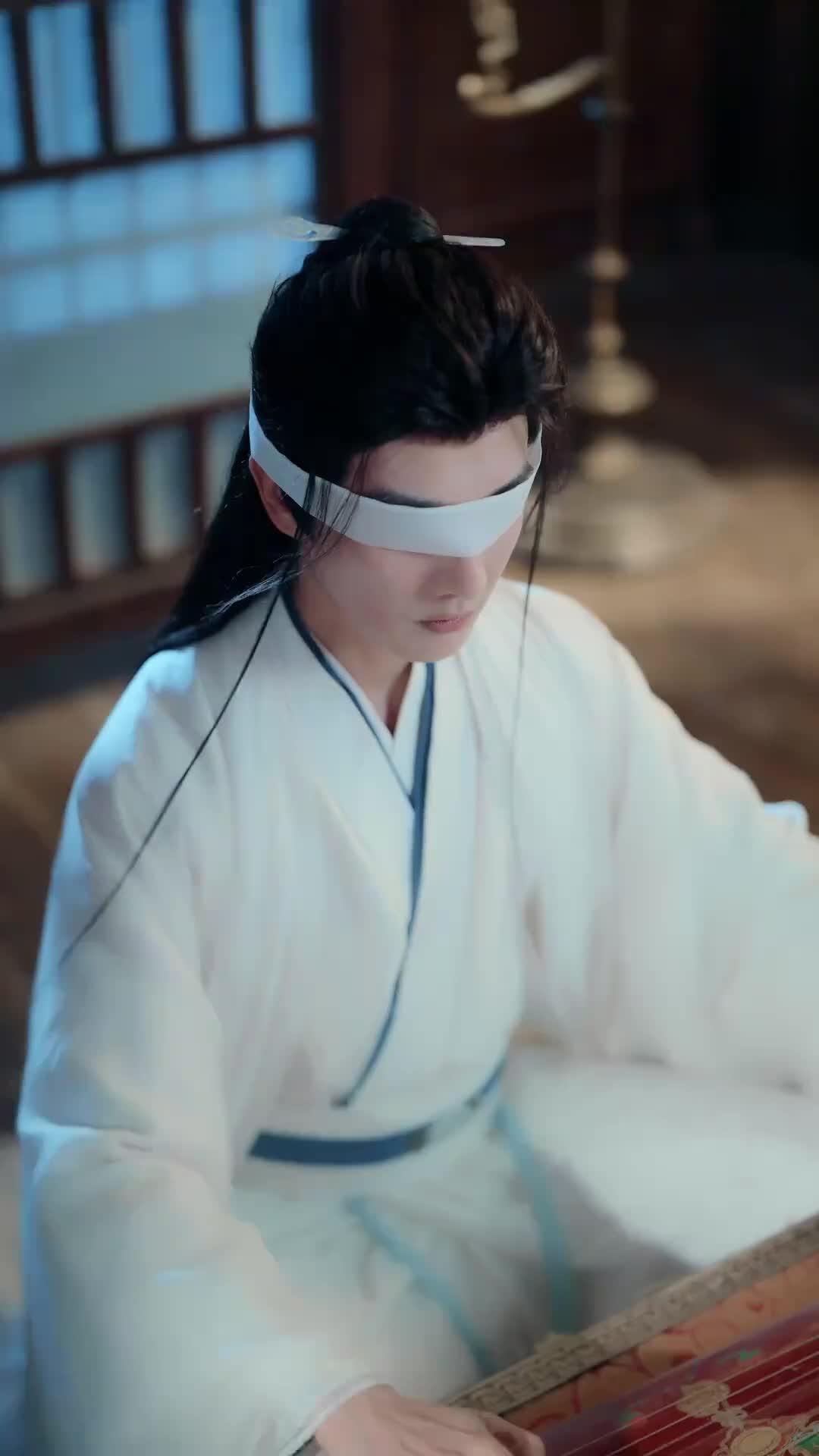 I Borrowed a Prince to Rewrite My Fate 