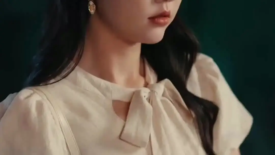 When the Heir Smiles, You Run